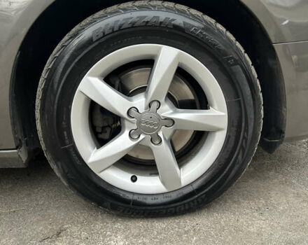 Сірий Ауді А4, об'ємом двигуна 1.97 л та пробігом 252 тис. км за 13200 $, фото 8 на Automoto.ua