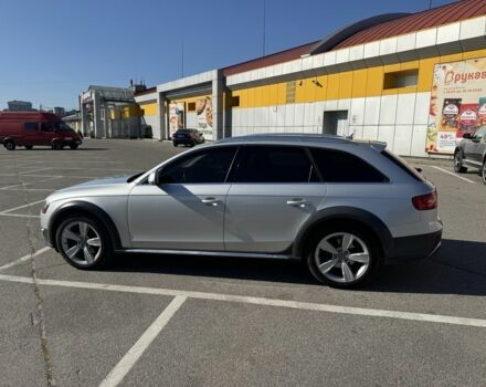 Сірий Ауді А4, об'ємом двигуна 2 л та пробігом 198 тис. км за 12500 $, фото 4 на Automoto.ua