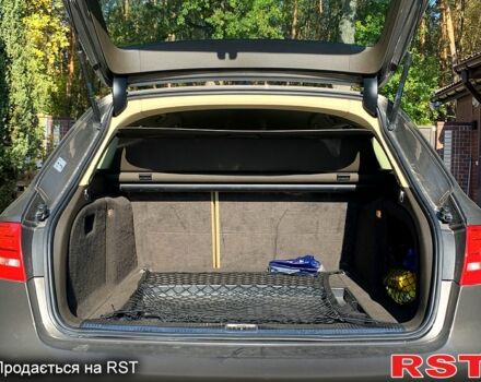 Серый Ауди А4, объемом двигателя 2 л и пробегом 220 тыс. км за 12800 $, фото 3 на Automoto.ua