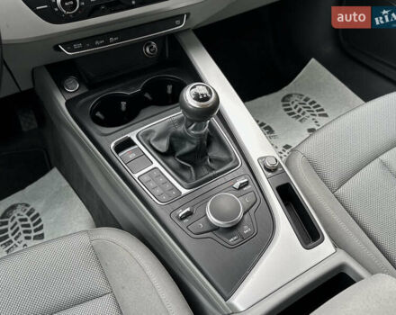 Сірий Ауді А4, об'ємом двигуна 1.97 л та пробігом 305 тис. км за 13500 $, фото 41 на Automoto.ua