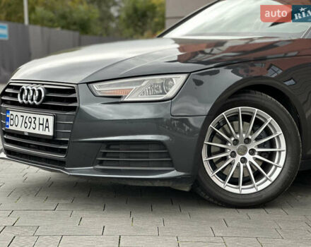 Сірий Ауді А4, об'ємом двигуна 2 л та пробігом 220 тис. км за 15750 $, фото 20 на Automoto.ua