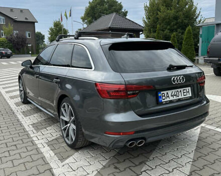 Сірий Ауді А4, об'ємом двигуна 3 л та пробігом 215 тис. км за 24500 $, фото 7 на Automoto.ua