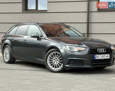 Сірий Ауді А4, об'ємом двигуна 2 л та пробігом 220 тис. км за 15750 $, фото 1 на Automoto.ua