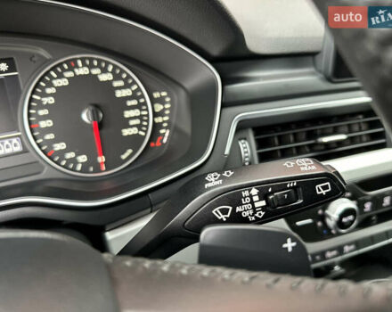 Сірий Ауді А4, об'ємом двигуна 2 л та пробігом 220 тис. км за 15750 $, фото 55 на Automoto.ua