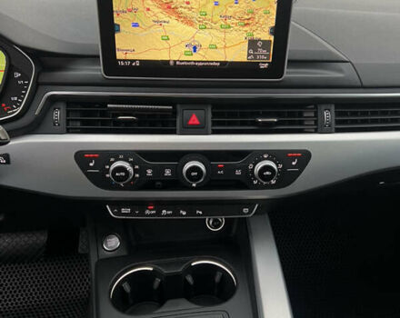 Сірий Ауді А4, об'ємом двигуна 1.97 л та пробігом 231 тис. км за 19500 $, фото 16 на Automoto.ua