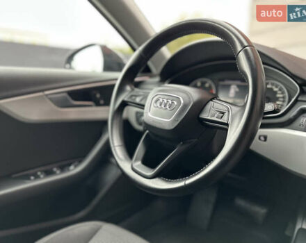 Сірий Ауді А4, об'ємом двигуна 2 л та пробігом 220 тис. км за 15750 $, фото 74 на Automoto.ua