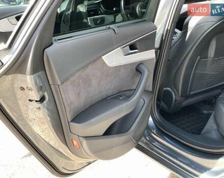 Серый Ауди А4, объемом двигателя 3 л и пробегом 235 тыс. км за 21890 $, фото 16 на Automoto.ua