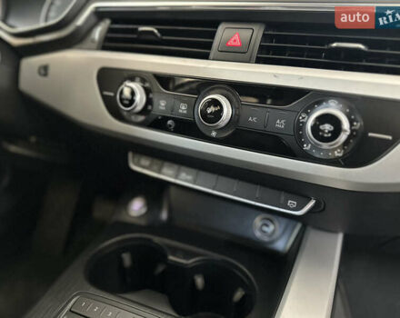 Серый Ауди А4, объемом двигателя 2 л и пробегом 223 тыс. км за 15550 $, фото 81 на Automoto.ua