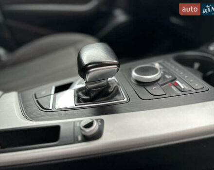 Сірий Ауді А4, об'ємом двигуна 2 л та пробігом 220 тис. км за 15750 $, фото 72 на Automoto.ua