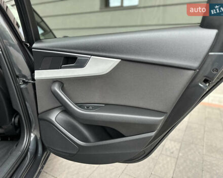 Сірий Ауді А4, об'ємом двигуна 2 л та пробігом 220 тис. км за 15750 $, фото 75 на Automoto.ua