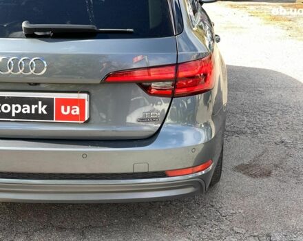 Ауди А4 2016 в Виннице на Automoto.ua Серый Ауди А4, объемом двигателя 3 л и пробегом 235 тыс. км за 21990 $, фото 12 на Automoto.ua