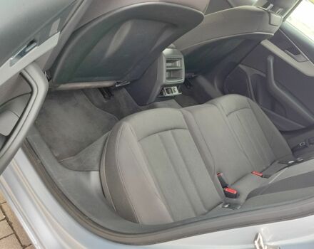 Сірий Ауді А4, об'ємом двигуна 2 л та пробігом 300 тис. км за 19500 $, фото 13 на Automoto.ua