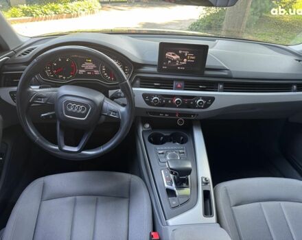 Сірий Ауді А4, об'ємом двигуна 2 л та пробігом 441 тис. км за 15990 $, фото 20 на Automoto.ua