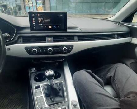 Сірий Ауді А4, об'ємом двигуна 2 л та пробігом 224 тис. км за 15500 $, фото 1 на Automoto.ua