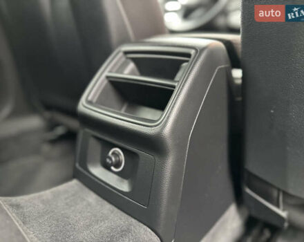 Сірий Ауді А4, об'ємом двигуна 2 л та пробігом 220 тис. км за 15750 $, фото 81 на Automoto.ua