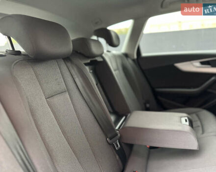 Сірий Ауді А4, об'ємом двигуна 2 л та пробігом 220 тис. км за 15750 $, фото 79 на Automoto.ua