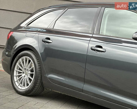 Сірий Ауді А4, об'ємом двигуна 2 л та пробігом 220 тис. км за 15750 $, фото 12 на Automoto.ua