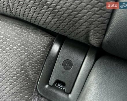 Серый Ауди А4, объемом двигателя 3 л и пробегом 247 тыс. км за 21850 $, фото 67 на Automoto.ua