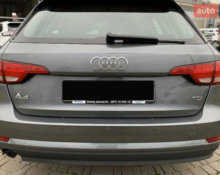 Ауді А4 2017 у Києві на Automoto.ua Сірий Ауді А4, об'ємом двигуна 1.97 л та пробігом 143 тис. км за 18500 $, фото 4 на Automoto.ua