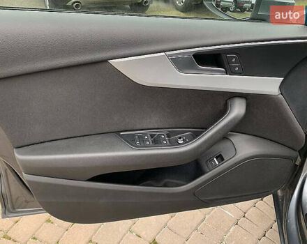 Ауді А4 2017 у Києві на Automoto.ua Сірий Ауді А4, об'ємом двигуна 1.97 л та пробігом 143 тис. км за 18500 $, фото 7 на Automoto.ua