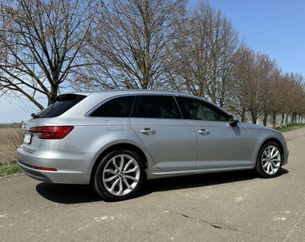 Ауді А4 2017 у Києві на Automoto.ua Сірий Ауді А4, об'ємом двигуна 1.97 л та пробігом 310 тис. км за 16999 $, фото 3 на Automoto.ua