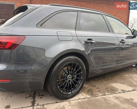 Сірий Ауді А4, об'ємом двигуна 1.97 л та пробігом 260 тис. км за 19800 $, фото 40 на Automoto.ua