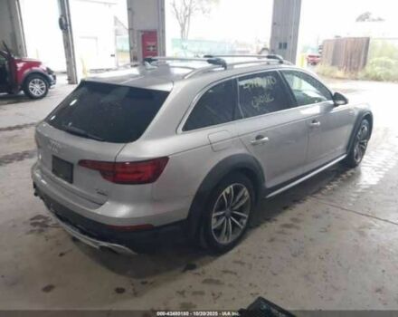 Серый Ауди А4, объемом двигателя 2 л и пробегом 153 тыс. км за 3400 $, фото 3 на Automoto.ua