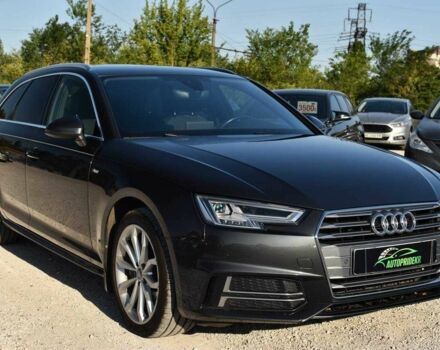 Ауди А4 2018 в Кривом Роге на Automoto.ua Серый Ауди А4, объемом двигателя 2 л и пробегом 160 тыс. км за 19999 $, фото 1 на Automoto.ua