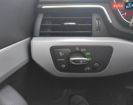 Ауді А4 2018 у Хмельницькому на Automoto.ua Сірий Ауді А4, об'ємом двигуна 2 л та пробігом 207 тис. км за 16399 $, фото 41 на Automoto.ua