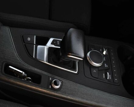 Серый Ауди А4, объемом двигателя 2 л и пробегом 160 тыс. км за 18999 $, фото 14 на Automoto.ua