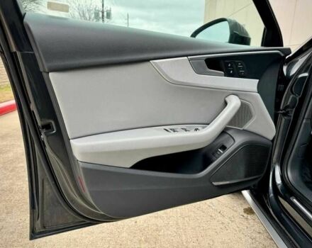 Серый Ауди А4, объемом двигателя 2 л и пробегом 69 тыс. км за 7800 $, фото 7 на Automoto.ua