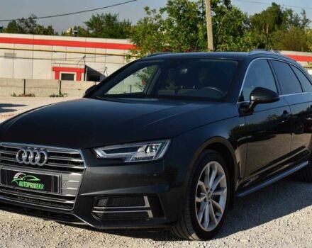 Серый Ауди А4, объемом двигателя 2 л и пробегом 160 тыс. км за 18999 $, фото 5 на Automoto.ua