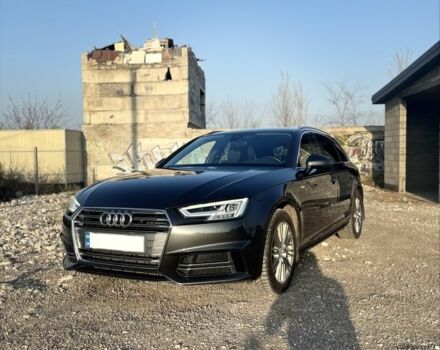 Серый Ауди А4, объемом двигателя 2 л и пробегом 161 тыс. км за 19000 $, фото 2 на Automoto.ua