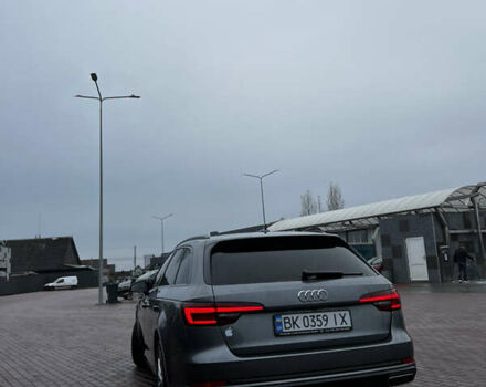 Сірий Ауді А4, об'ємом двигуна 2 л та пробігом 265 тис. км за 23500 $, фото 3 на Automoto.ua