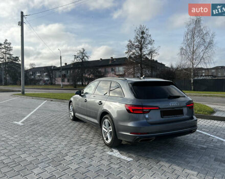Серый Ауди А4, объемом двигателя 2 л и пробегом 266 тыс. км за 21900 $, фото 5 на Automoto.ua