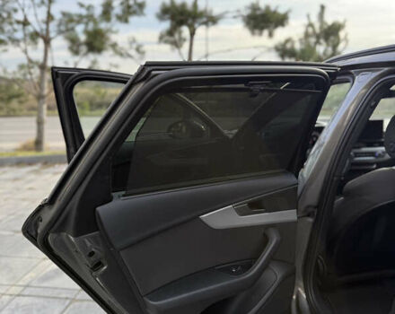 Серый Ауди А4, объемом двигателя 1.97 л и пробегом 210 тыс. км за 24300 $, фото 15 на Automoto.ua