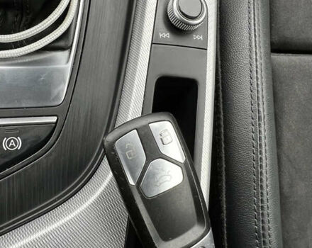 Сірий Ауді А4, об'ємом двигуна 2 л та пробігом 265 тис. км за 23500 $, фото 11 на Automoto.ua