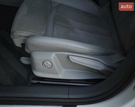 Сірий Ауді А4, об'ємом двигуна 1.97 л та пробігом 180 тис. км за 26500 $, фото 36 на Automoto.ua