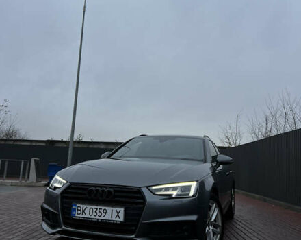 Сірий Ауді А4, об'ємом двигуна 2 л та пробігом 265 тис. км за 23500 $, фото 1 на Automoto.ua