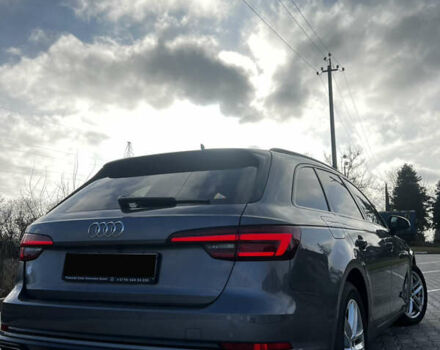 Серый Ауди А4, объемом двигателя 2 л и пробегом 266 тыс. км за 21900 $, фото 4 на Automoto.ua