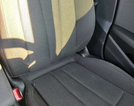 Сірий Ауді А4, об'ємом двигуна 2 л та пробігом 205 тис. км за 21700 $, фото 10 на Automoto.ua