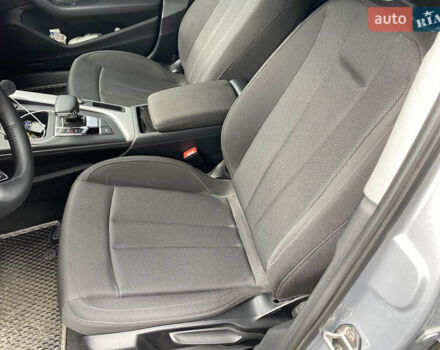 Серый Ауди А4, объемом двигателя 2 л и пробегом 30 тыс. км за 35900 $, фото 42 на Automoto.ua