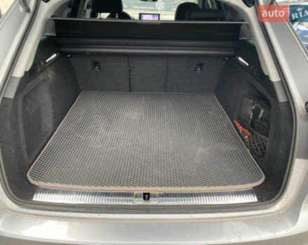 Серый Ауди А4, объемом двигателя 2 л и пробегом 30 тыс. км за 35900 $, фото 50 на Automoto.ua