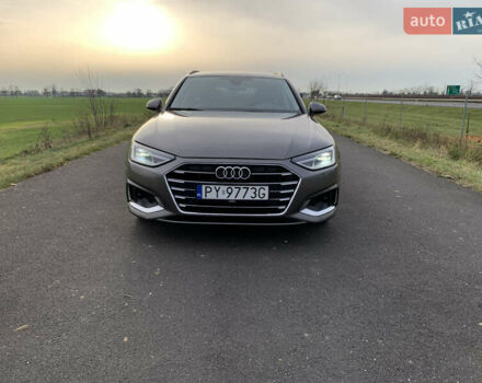 Серый Ауди А4, объемом двигателя 2 л и пробегом 195 тыс. км за 21557 $, фото 8 на Automoto.ua