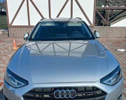 Сірий Ауді А4, об'ємом двигуна 2 л та пробігом 217 тис. км за 21799 $, фото 1 на Automoto.ua