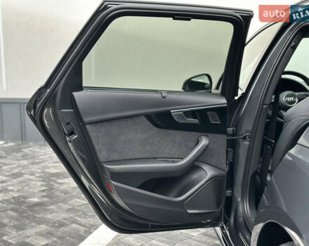 Сірий Ауді А4, об'ємом двигуна 1.97 л та пробігом 152 тис. км за 36900 $, фото 26 на Automoto.ua