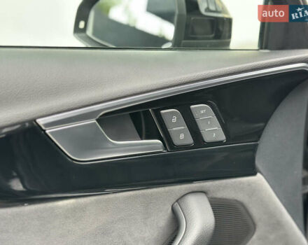 Сірий Ауді А4, об'ємом двигуна 1.97 л та пробігом 152 тис. км за 36900 $, фото 23 на Automoto.ua