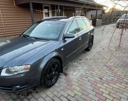 Серый Ауди А4, объемом двигателя 2 л и пробегом 300 тыс. км за 4200 $, фото 1 на Automoto.ua