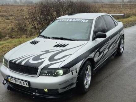 Ауди А4 1995 в Богородчанах на Automoto.ua Серый Ауди А4, объемом двигателя 1.8 л и пробегом 417 тыс. км за 3700 $, фото 1 на Automoto.ua