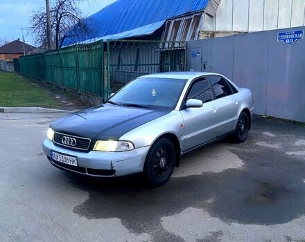 Сірий Ауді А4, об'ємом двигуна 2.6 л та пробігом 250 тис. км за 2200 $, фото 1 на Automoto.ua